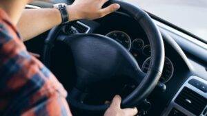 Как да изберем фирма за преместване при деликатни предмети